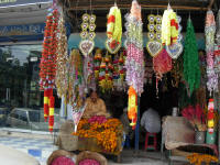 Decoration seller