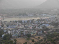 The lake and Pushkar from the Pap Mochani Temple