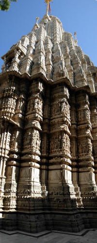 Jagdish Temple, 32 meters high