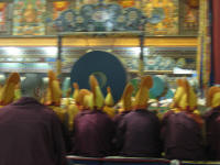 There were 4 large drums. The hats were only used for part of the ceremony