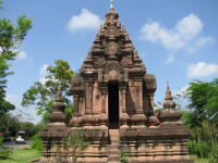 Stupa of Phra Maha That