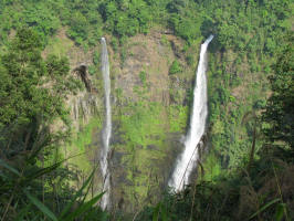 Tad Fane Waterfall