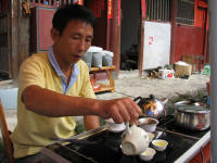 Having tea in Yuchang Lou