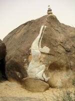 Sculpture near Aisha
